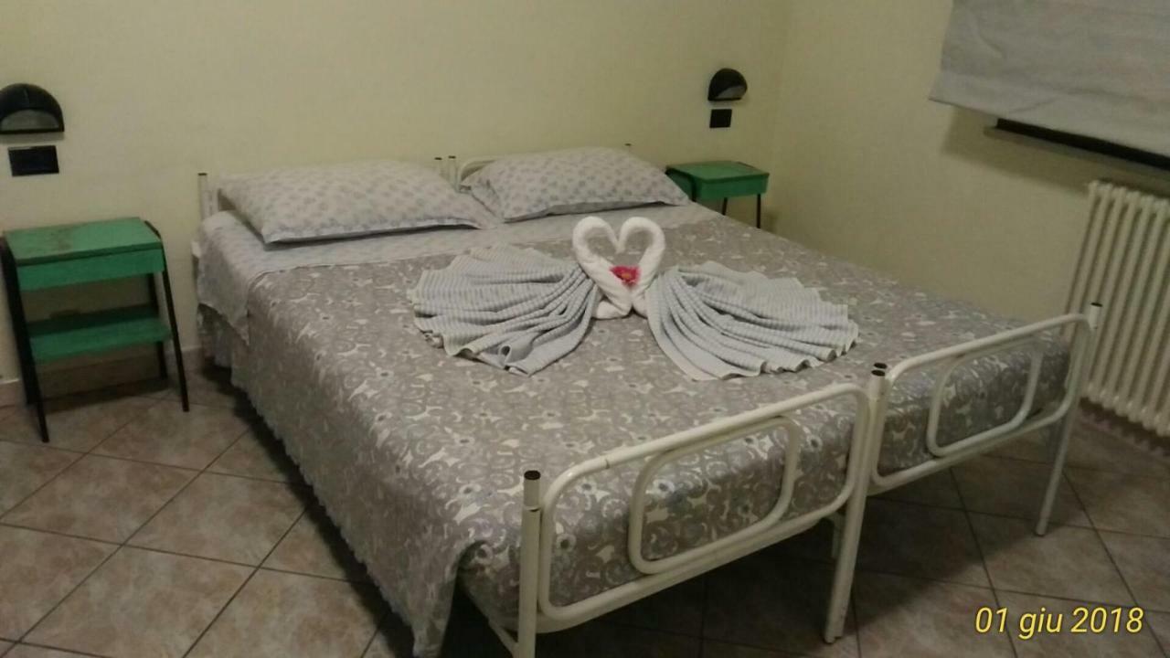 Antica Gemma Hotel Gemmano Buitenkant foto